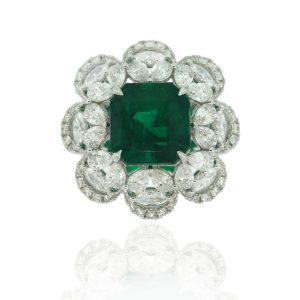 18k White Gold Pave Diamond 4.53ct Emerald Cocktail Ring
