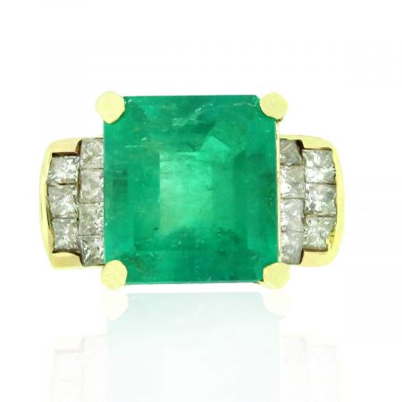 14k Yellow Gold 6.85ct Emerald and 1.19ct Diamond Ladies Ring