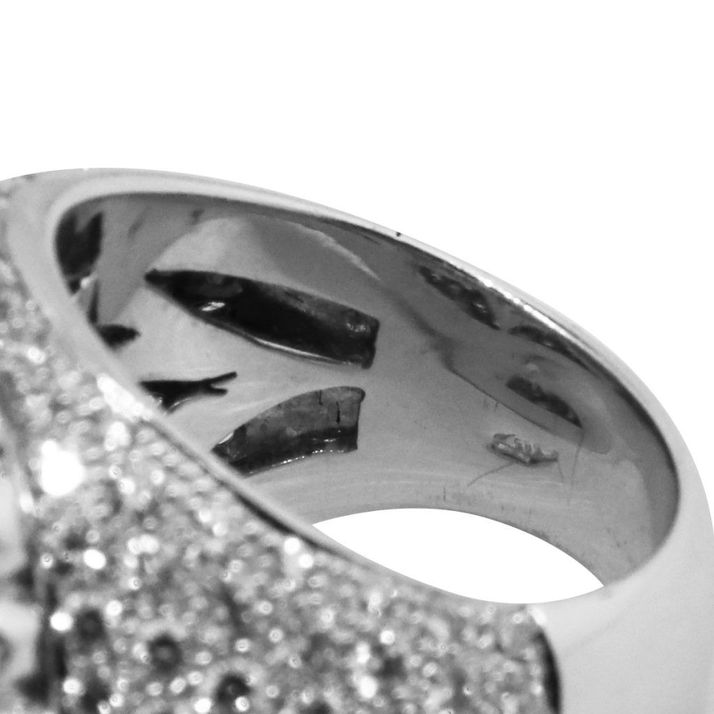 Emerald Gemstone Diamond Ring