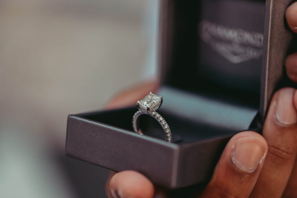 where to buy solitaire engagement ring in boca raton