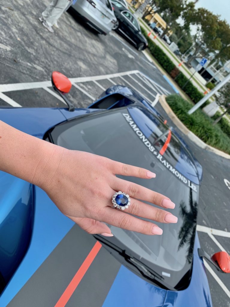 blue sapphire diamond halo ring