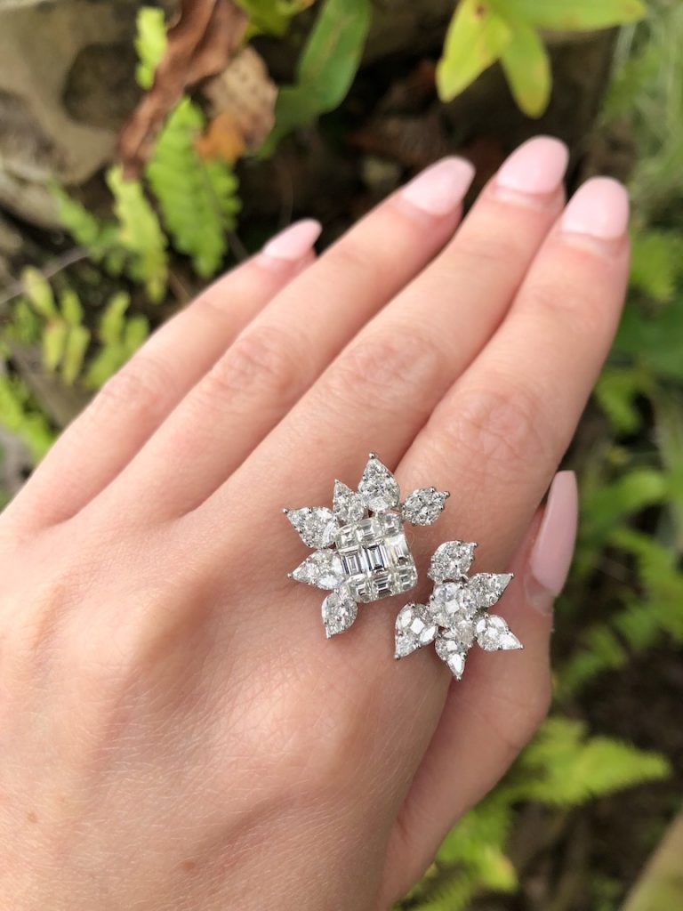 Details about   Fashion Women Floral Big Flower Rings Wedding Finger Rings Elegant Jewelry Q