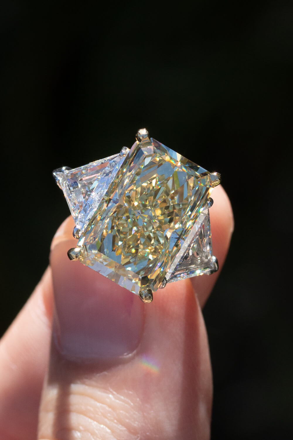 Internally flawless yellow 12 carat diamond for sale