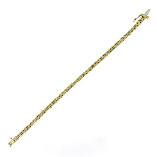 yellow gold diamond tennis bracelet