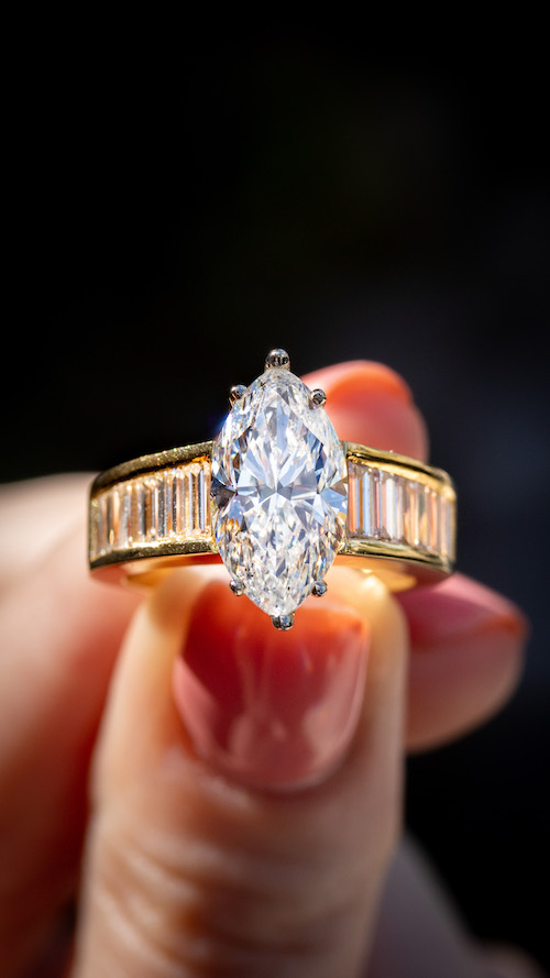 where can i buy a unique engagement ring