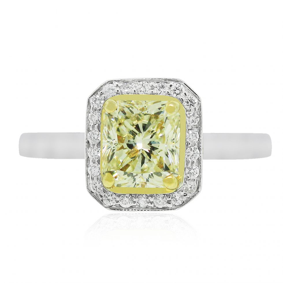 18k White Gold 3.01ct Fancy Radiant Diamond Engagement Ring