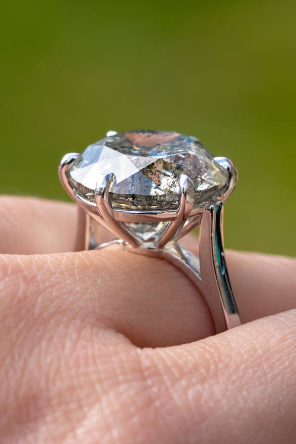 are engagement rings an investment