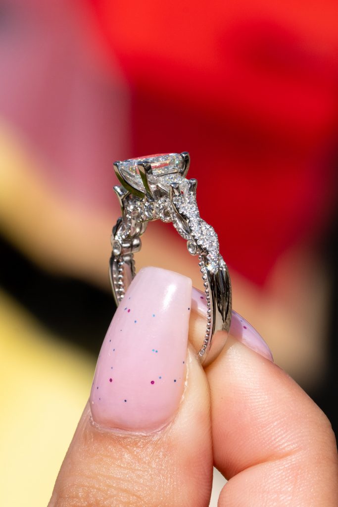 How to choose a princess cut diamond engagement ring