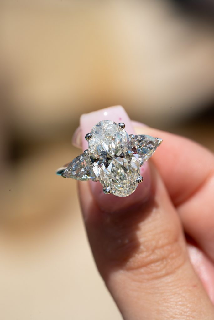 The benefits of carat pear-shaped diamond ring