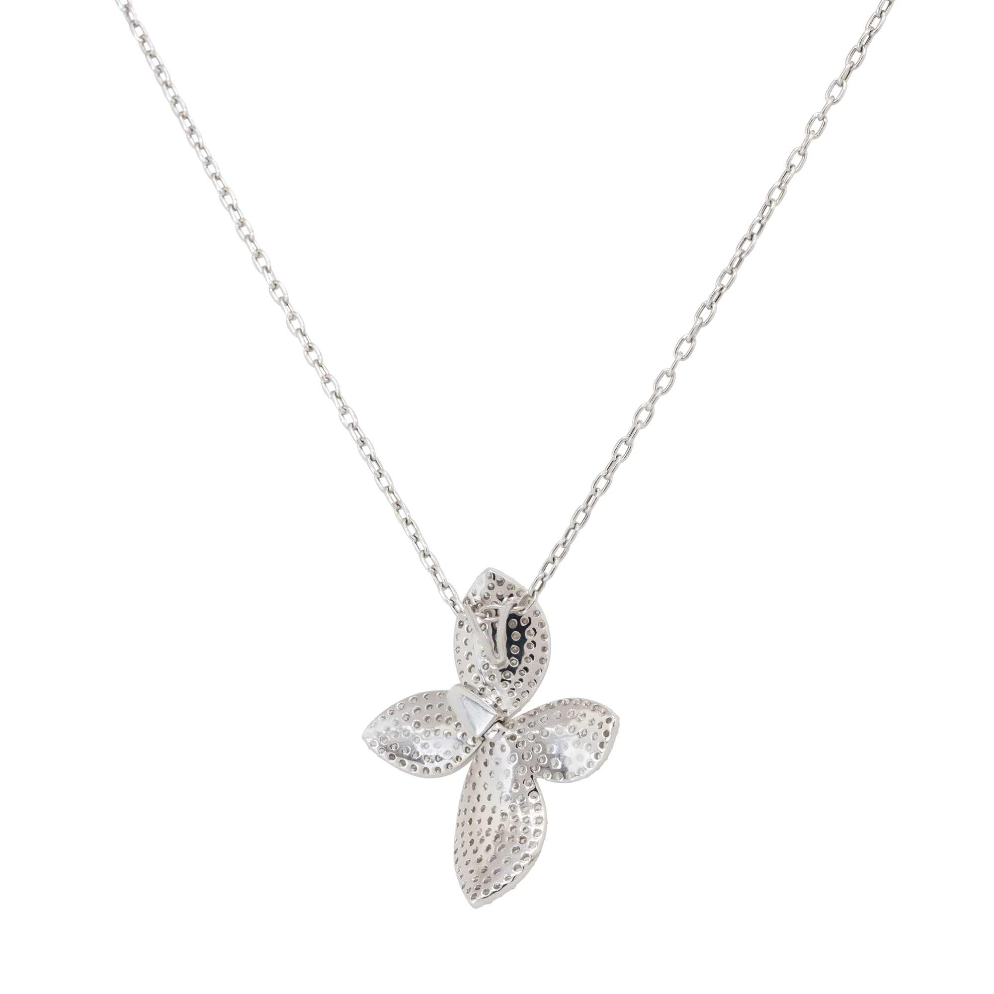 18k White Gold 1.44ctw Diamond Pave Flower Pendant Necklace