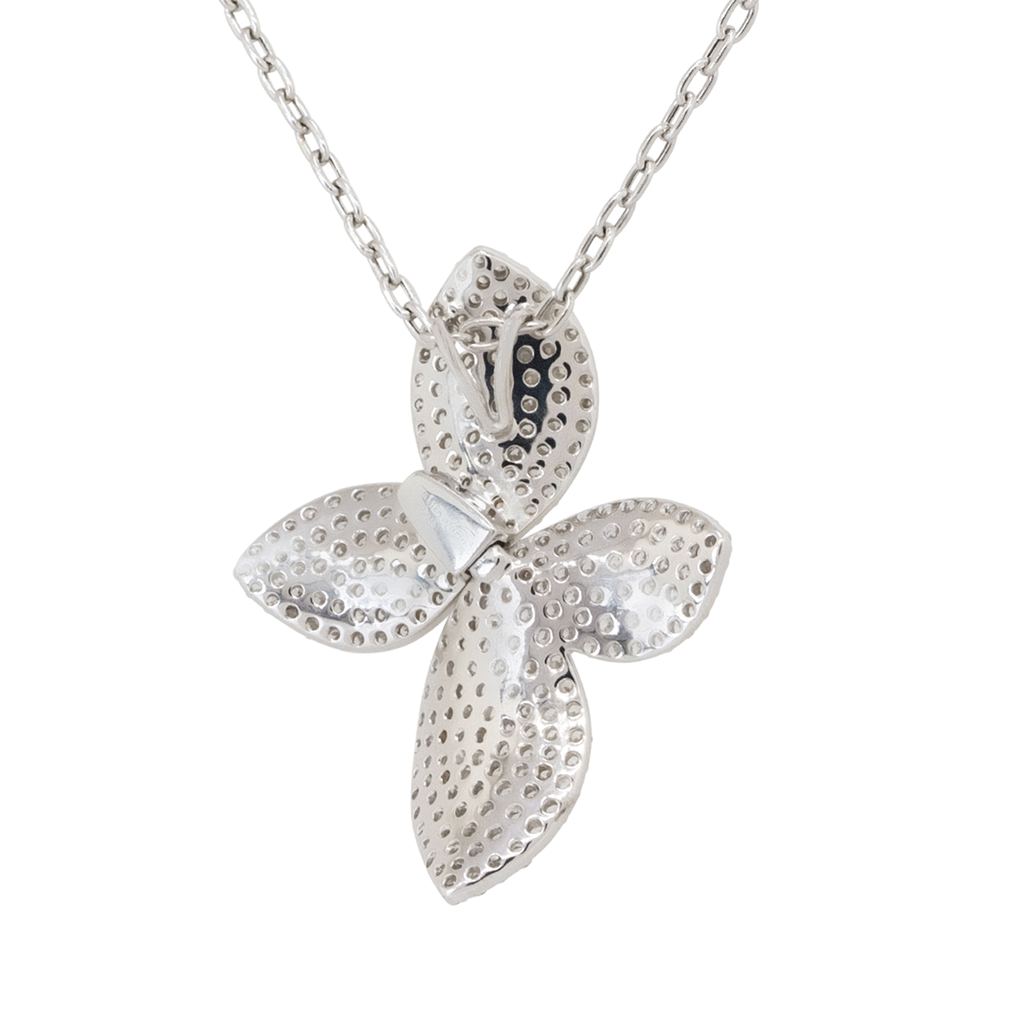 18k White Gold 1.44ctw Diamond Pave Flower Pendant Necklace