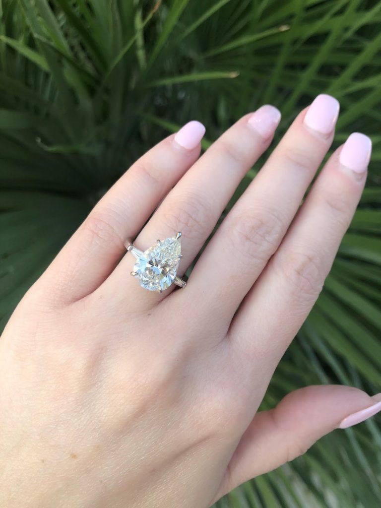 luxury pear diamond ring