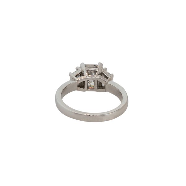 Platinum 3.04ctw Radiant Cut Diamond Engagement Ring with side Trapezoids