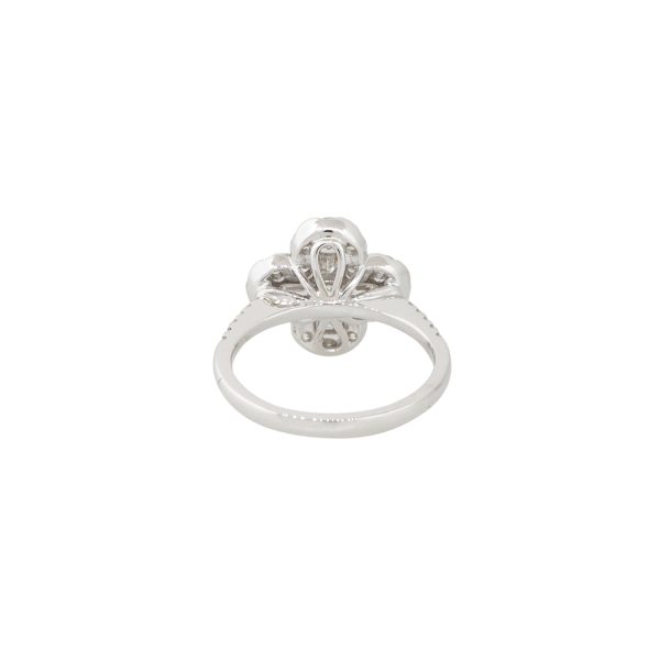 18k White Gold 1.22ctw Diamond Clover Style Ring 