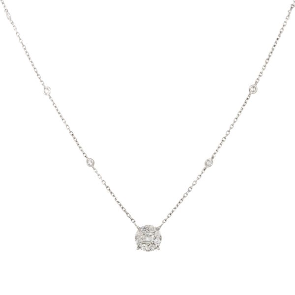 18k White Gold 1.0ctw Diamond Cluster Diamond Station Necklace