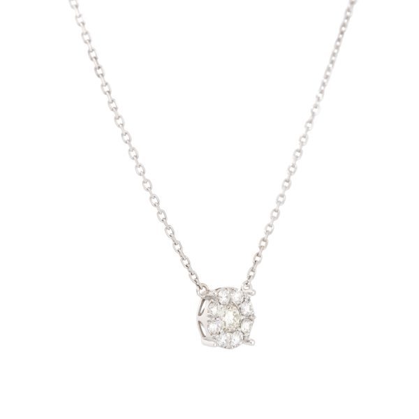 18k White Gold 0.64ctw Diamond Cluster Necklace