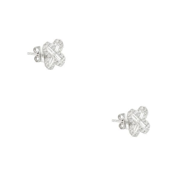 18k White Gold 1.16ctw Round Brilliant and Baguette Diamond Clover Earrings