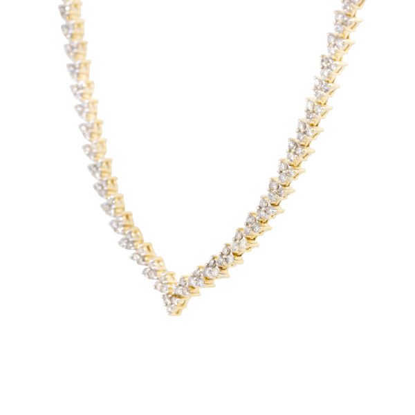 14k Yellow Gold 5.50ctw Round Brilliant Diamond V-Shaped Tennis Necklace