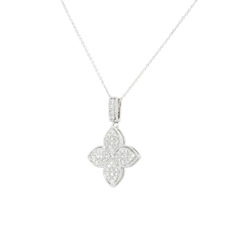 14k White Gold 0.40ctw Pave Diamond Clover Necklace