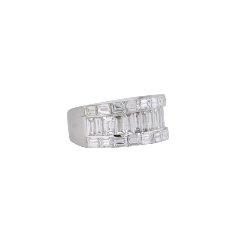 18k White Gold 3.52ctw Baguette Cut Diamond Ring