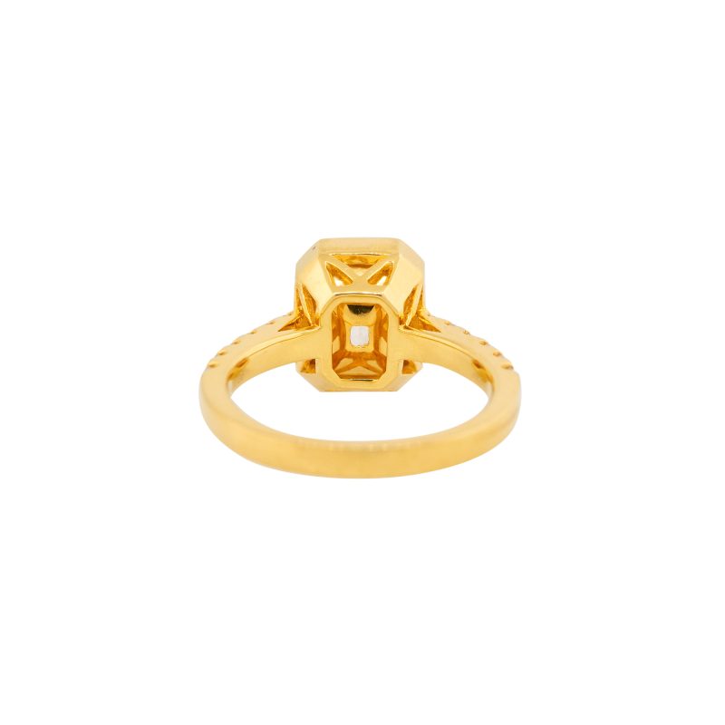 GIA 18k Yellow Gold 2.57ctw Emerald Cut Diamond Engagement Ring