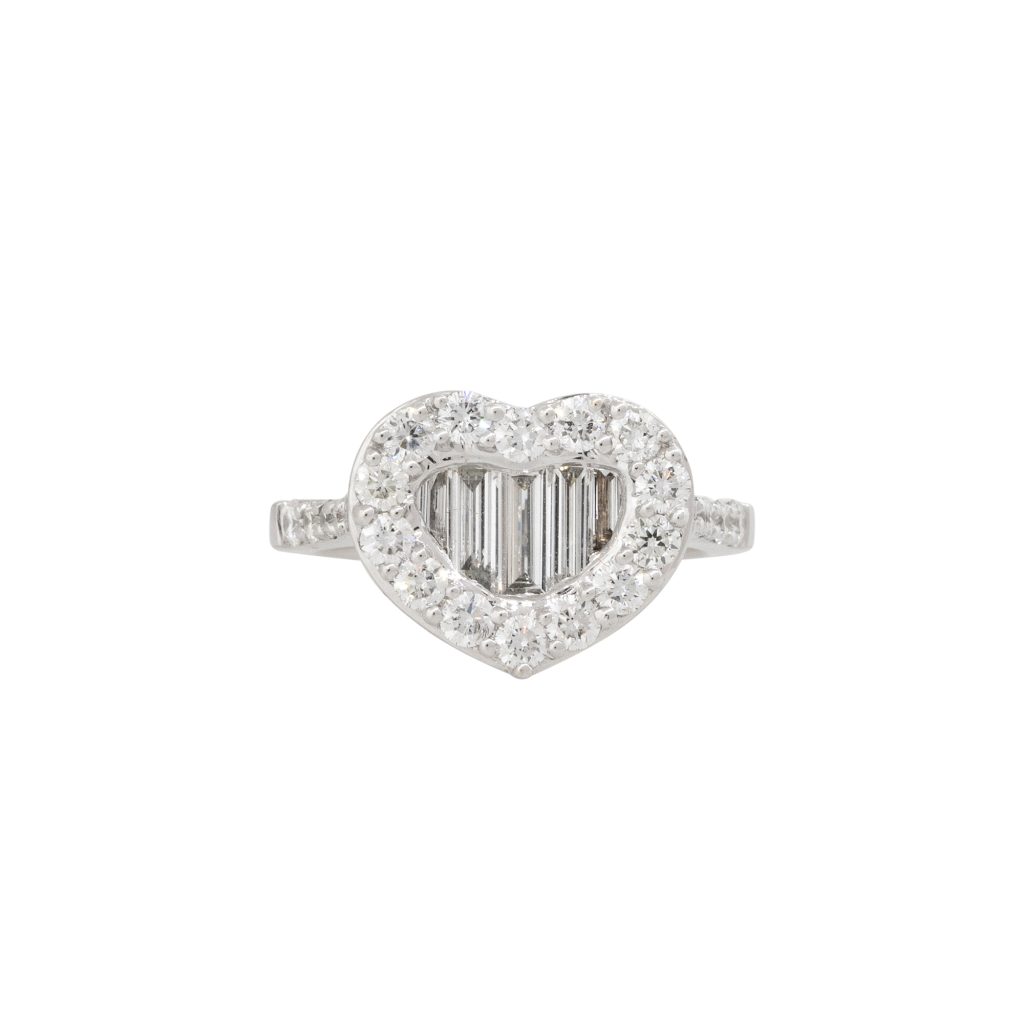 18k White Gold 1.50ctw Round Brilliant & Baguette Cut Diamond Heart Ring