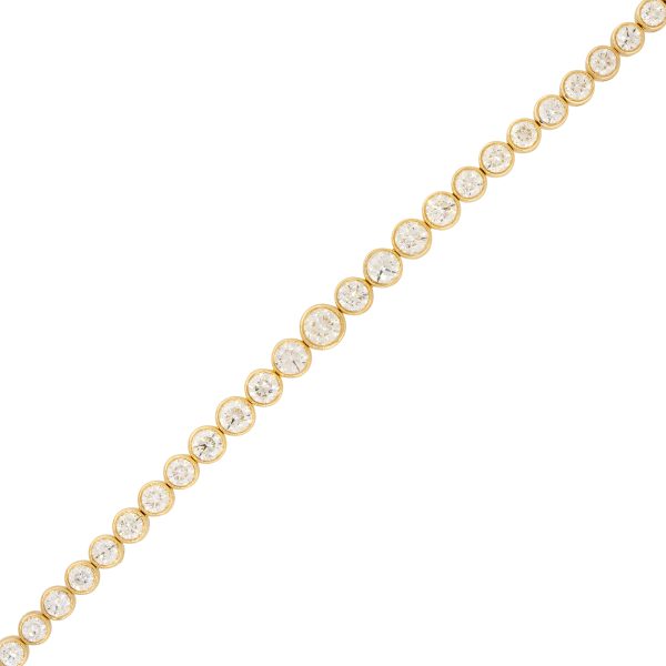 18k Yellow Gold 6.58ctw Graduated Diamond Bezel Set Tennis Bracelet