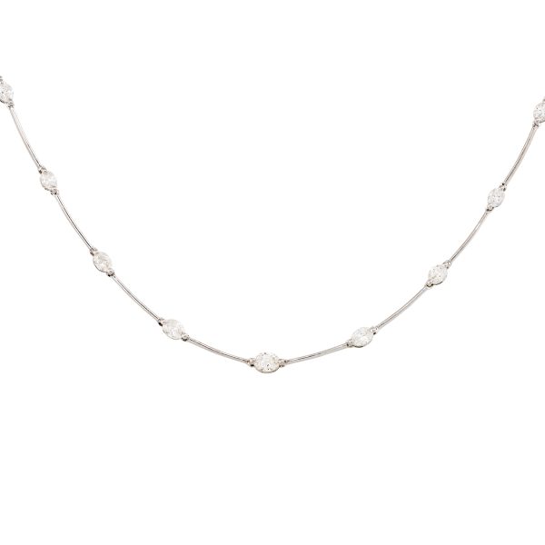 18k White Gold 3.71ctw Oval Shape Diamond Bar Necklace