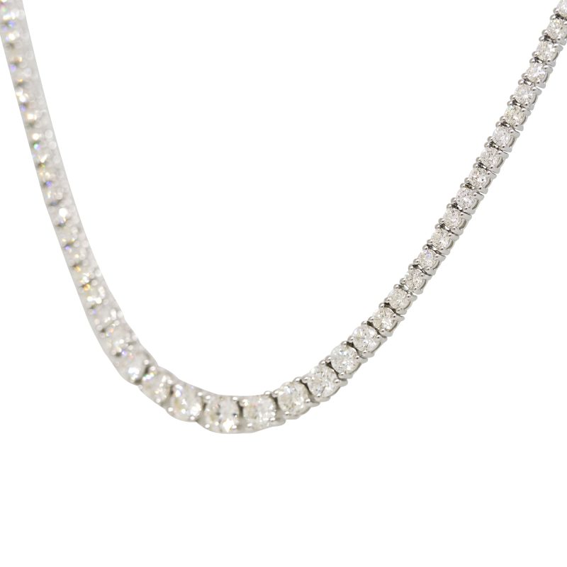 14k White Gold 5.62ctw Natural Round Brilliant Cut Diamond Graduated Tennis Necklace