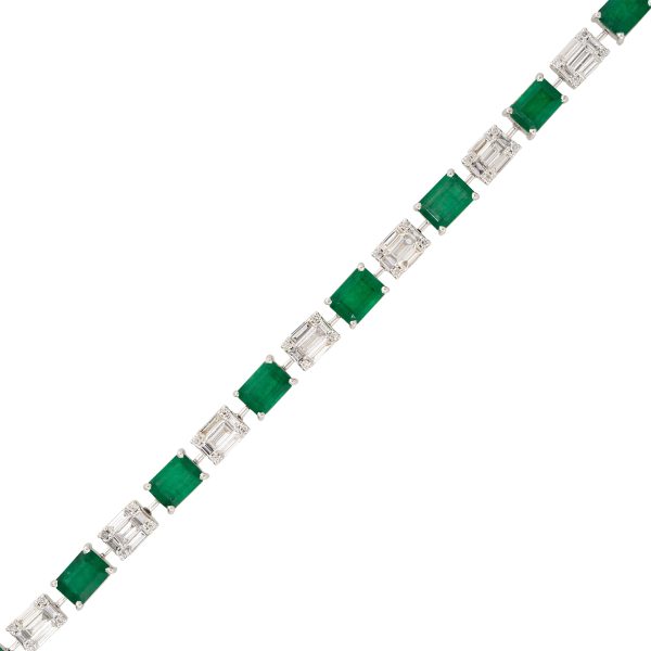 18k White Gold 2.8ctw Natural Diamond Mosaic & Emerald Alternating Bracelet