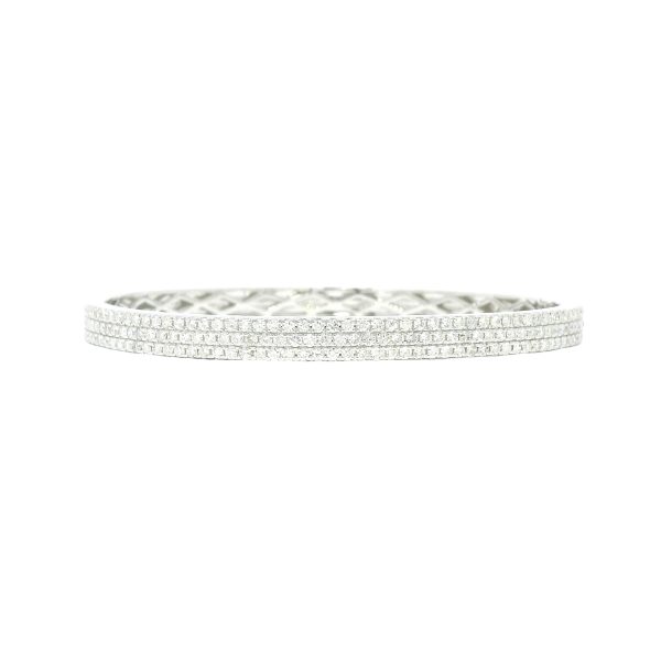 18k White Gold Natural 1.85 Carat Diamond Pave 3-Row Bangle