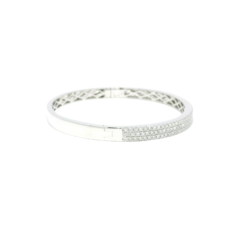 18k White Gold Natural 1.85 Carat Diamond Pave 3-Row Bangle