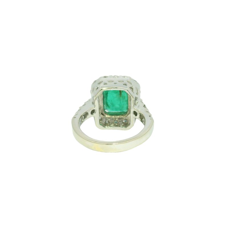 18k White Gold Natural 3.95 Carat Emerald & Natural Diamond Halo Ring