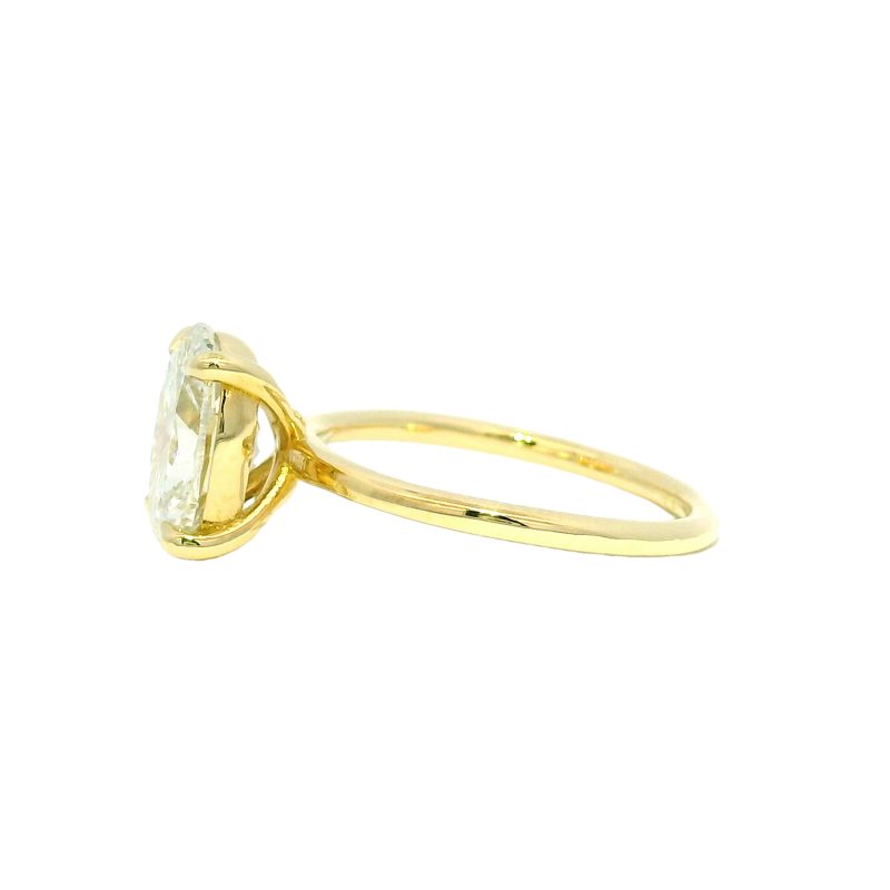 GIA 18k Yellow Gold Natural 2.00 Carat Oval Cut Diamond Engagement Ring