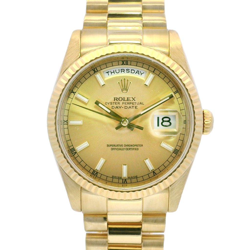 The Rolex 118238 is a luxurious 18k yellow gold watch, known for its classic design and exceptional craftsmanship. It features a date function, powered by Rolex’s Caliber 3155 movement. The watch is often recognized for its iconic fluted bezel and elegant dial. It is a symbol of prestige and style, perfect for any occasion.